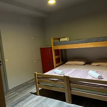The Rooftop Hostel Shkodra Zimmer foto
