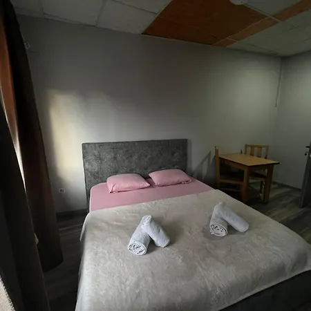 The Rooftop Hostel Shkodra Zimmer foto